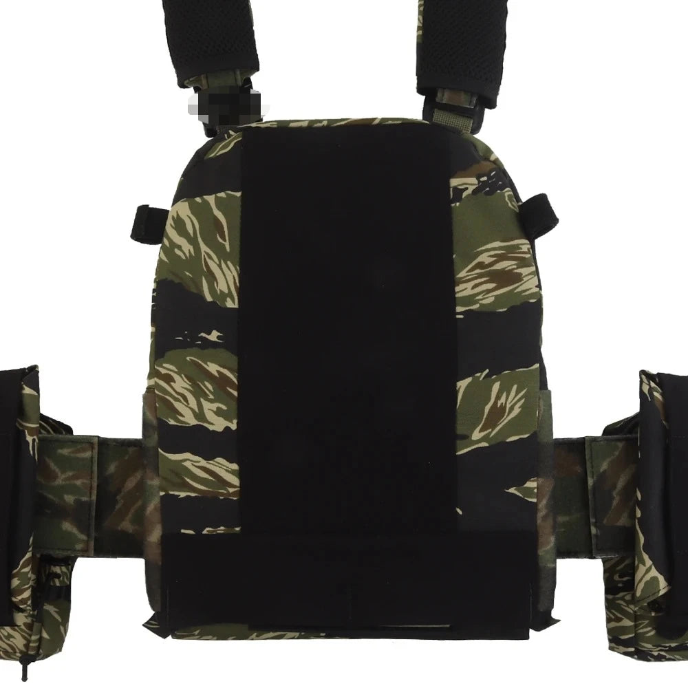 Tactical Vest Ferro Style Plate Carrier V5 FCPC Tiger Stripes with Side Pockets, Triple Magazine Pouch, Roll 1 IFAK Trauma Pouch