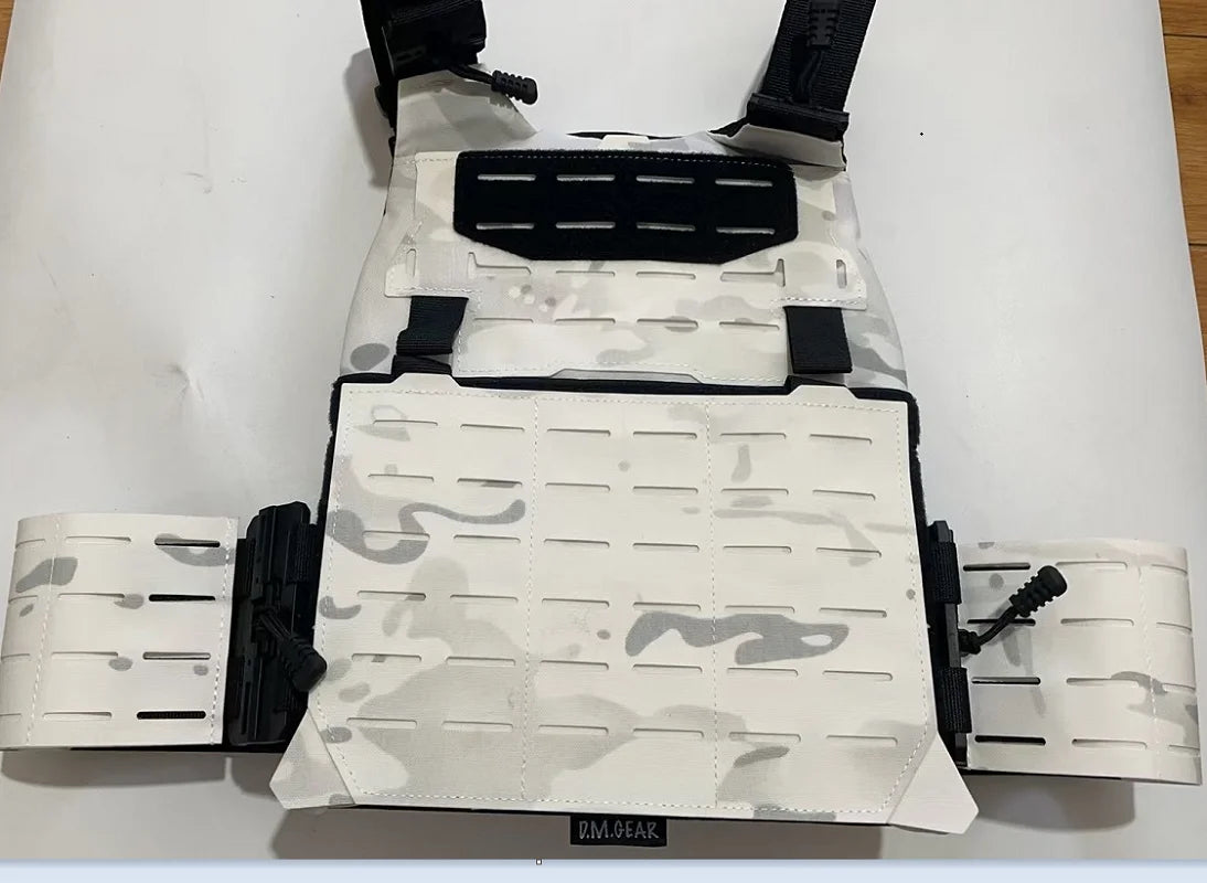 Outdoor Sports - Magnetic Snap Quick Release  Vest And Accessories White