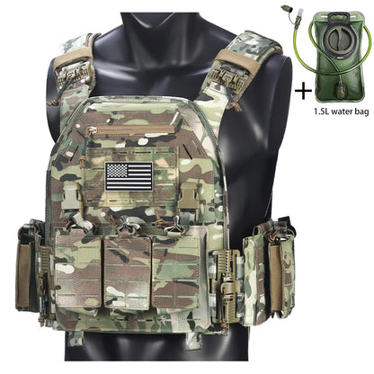 Outdoor camouflage vest with modular pockets and 1.5-liter water bag, suitable for hiking and exploration