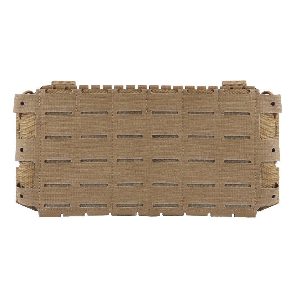 OPHIDIAN  The 5.56 triple magazine bag is equipped with molle expansion hooks on the front, side and bottom