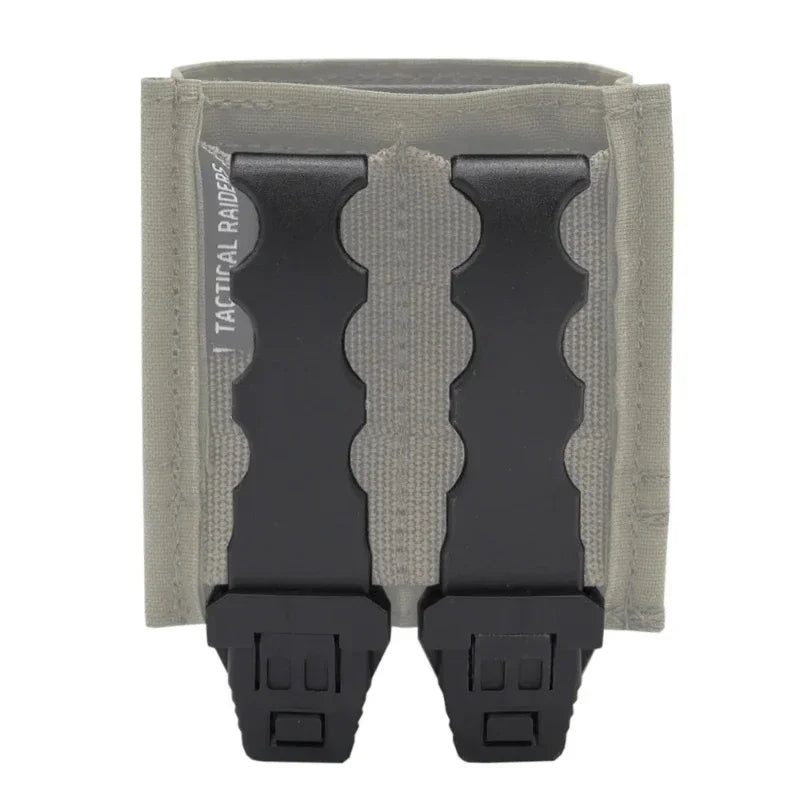MOLLE system tactical Malice Clips compatible with various waist belts, buckle strips, chest and leg harness fixing buckles.
