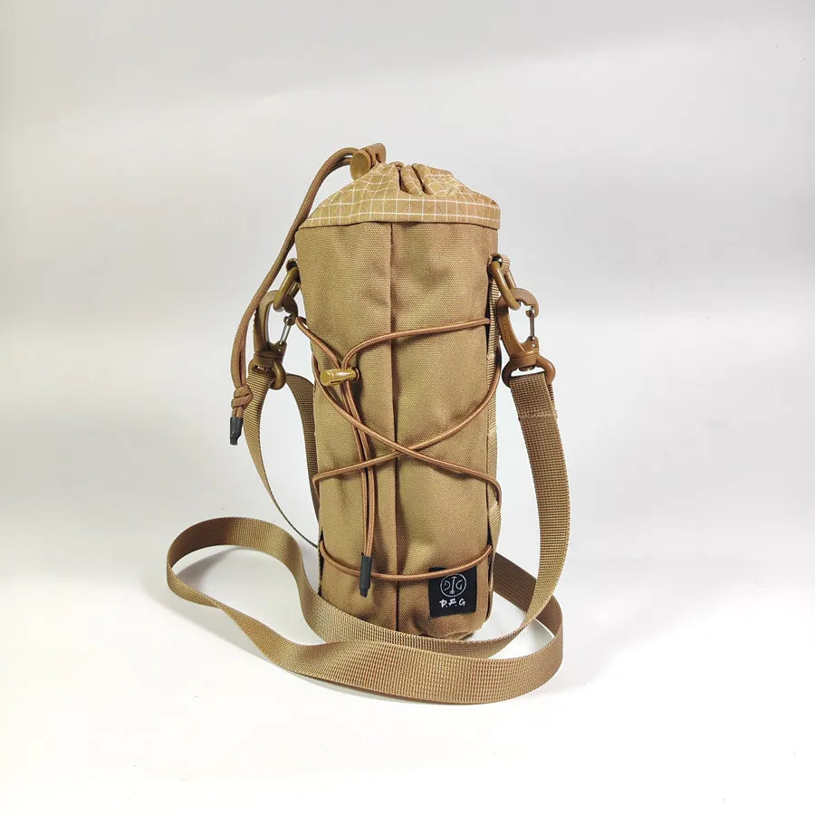 Outdoor Tactical Water Bottle Pouch Sling Bag 500D UHMWPE Fitting Adjustable Crossbody Water Bottle Holder for Hiking Camping