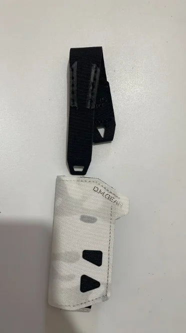 Outdoor Sports - Magnetic Snap Quick Release  Vest And Accessories White