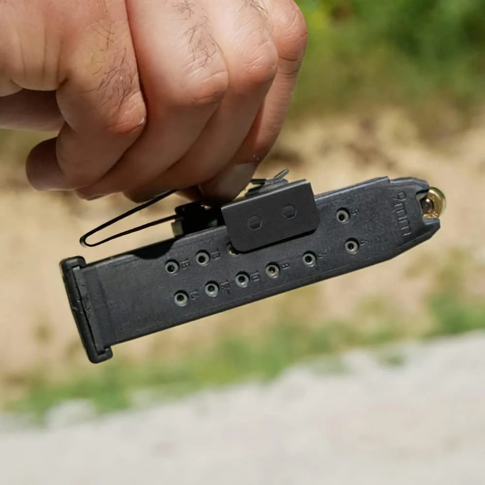 Magnetic Pocket Magazine Holder Mag Standard Clip Right Left Hand Magnetic Pocket Clip for 9mm/.40 S&W .357 Sig Magazine