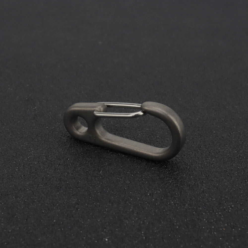 3pcs Gray Titanium Alloy Keychain EDC Outdoor Tool Titanium Buckle Key Ring