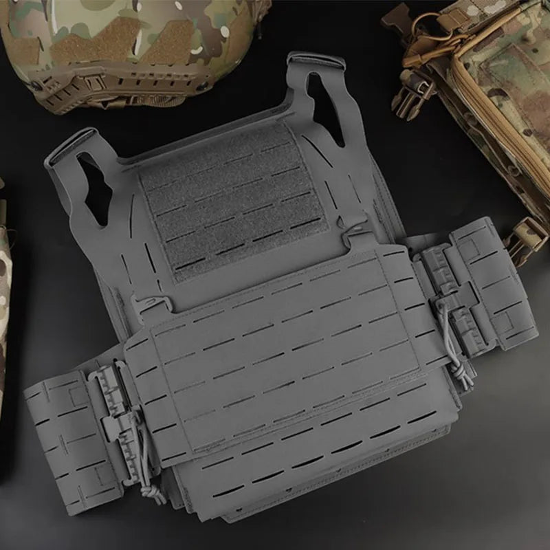 WOSPORT Tactical Vest Camouflage Knight Tactical Quick Release Vest Lightweight MOLLE System Comes With Laser Back Plate