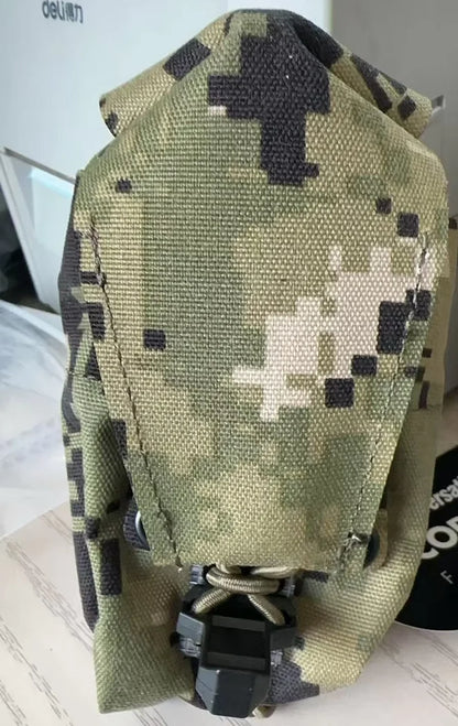 AOR2 Outdoor V5 Vest And Various Accessory Bags