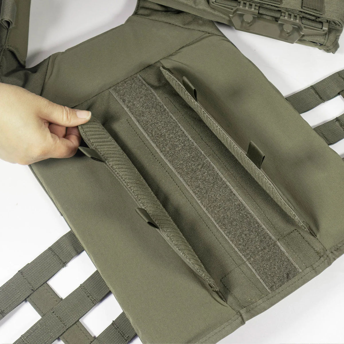 Quick Release Tactical Vest Lightweight Airsoft Vest Nylon Multifunctional Plate Carrier–Mission-Ready, Built for Speed
