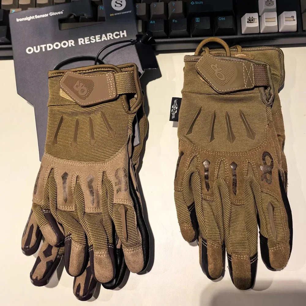 Iron-sighted Outdoor Gloves or Gloves for Field Exploration - for Camping
