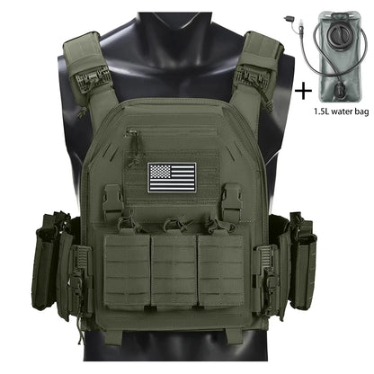 Outdoor camouflage vest with modular pockets and 1.5-liter water bag, suitable for hiking and exploration