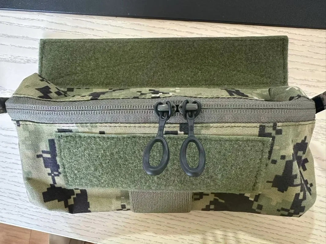 AOR2 Outdoor V5 Vest And Various Accessory Bags