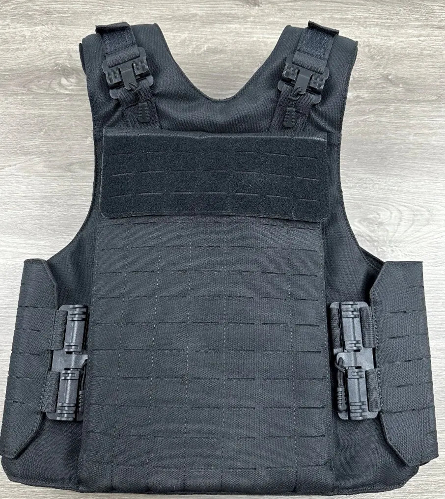 Laser cutting tactical vest for outdoor survival and wear resistance