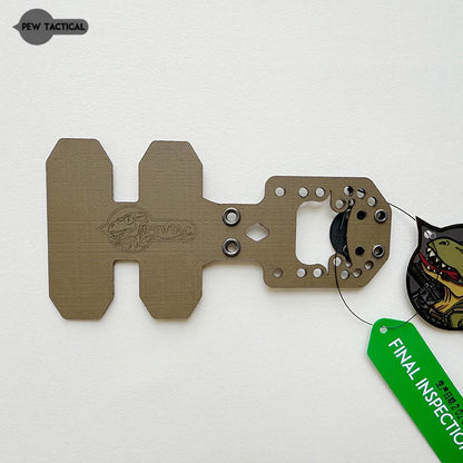 PEW TACTICAL Axl Style Tactical Vest Universal Ptt Molle Mounting Board for U94 TEA Invisio10/20