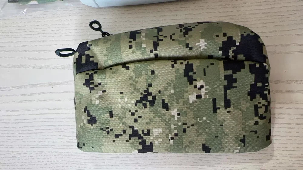AOR2 Outdoor V5 Vest And Various Accessory Bags