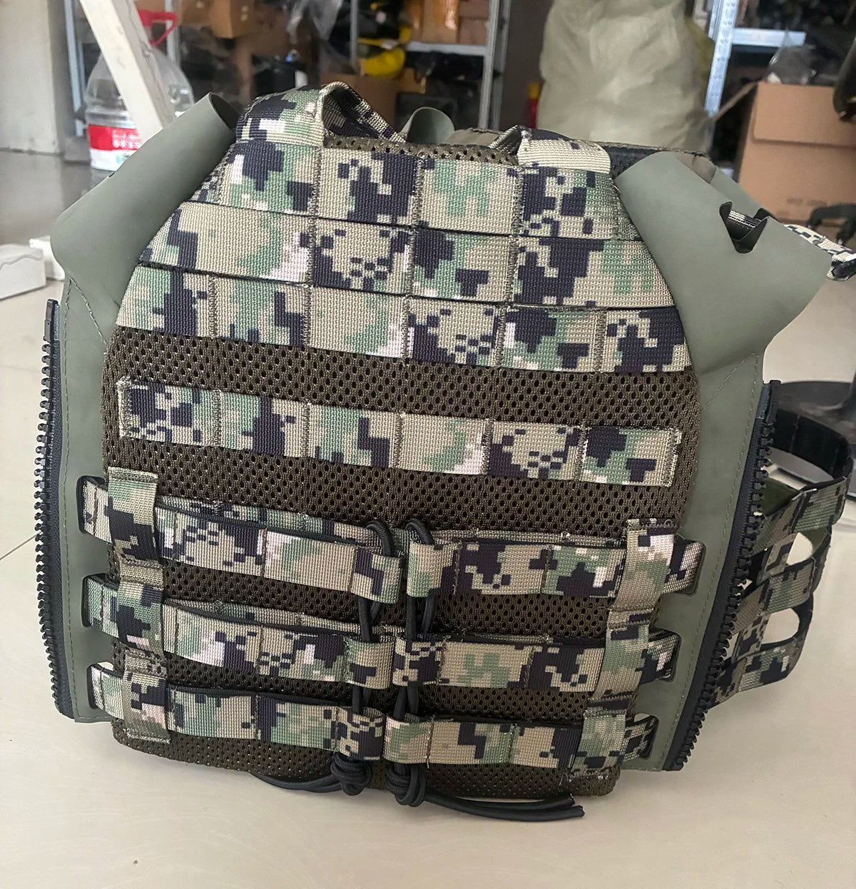 TACTICAL LIGHT WEIGHT JUMPABLE PLATE CARRIER CP STYLE JPC 2.0 SWIMMER CUT HUNTING VEST