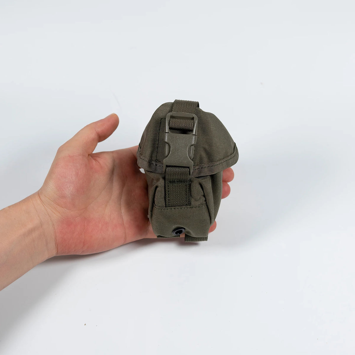 Complete Set of 1000D Anti-Red and Anti-Tactical Quick-Release Vest with Accompanying Accessory Package