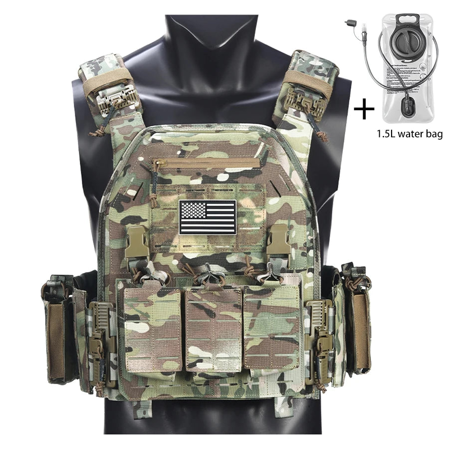 Outdoor camouflage vest with modular pockets and 1.5-liter water bag, suitable for hiking and exploration