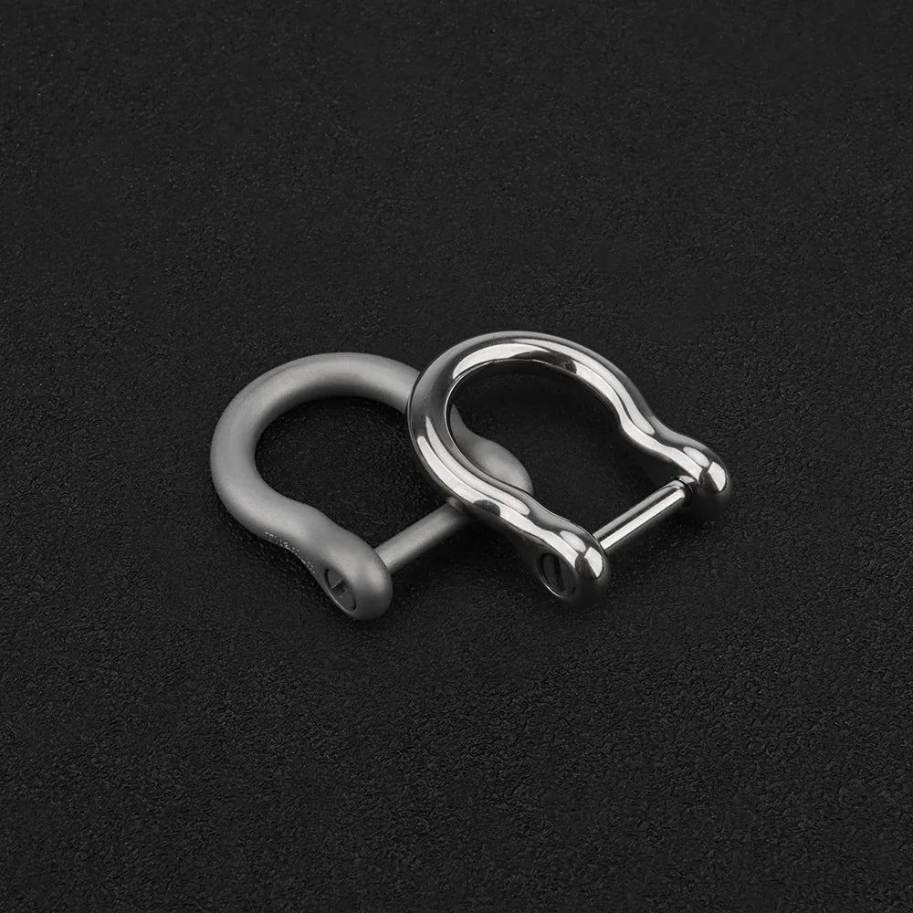 U Shape Titanium Alloy Horseshoe Buckle Detachable Hook Keychain Outdoor Tool EDC