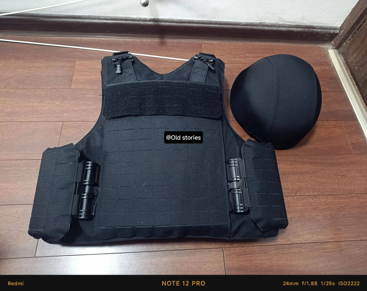 Laser cutting tactical vest for outdoor survival and wear resistance