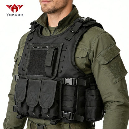 YAKEDA multifunctional quick release hunting vest with adjustable shoulder straps and waist circumference, multiple device bags